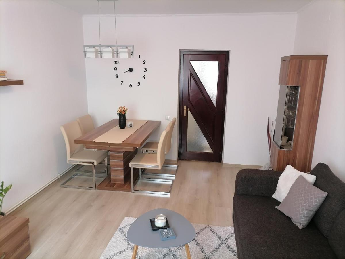 Joy Apartman Apartman Szováta Kültér fotó